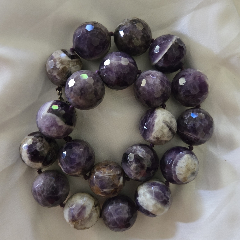Chevron Amethyst Necklace - Picture 8 of 8